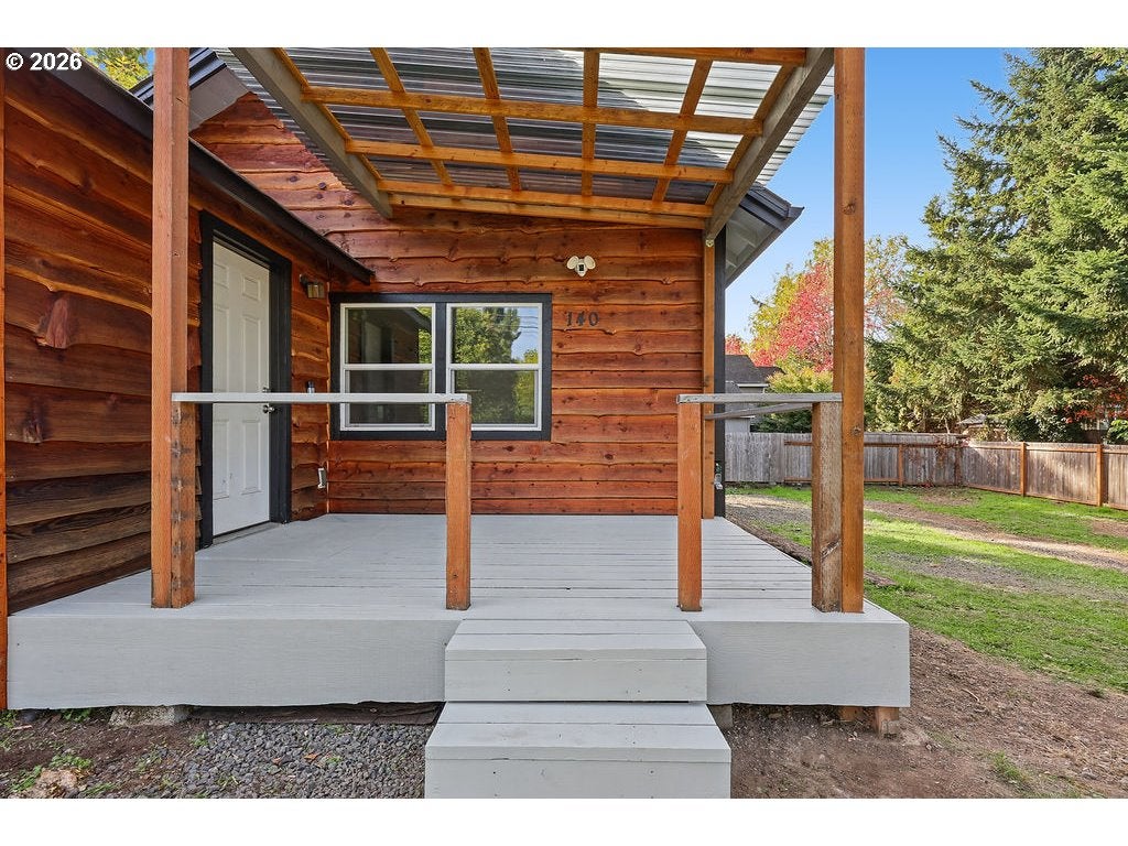 140 HANSEN LN