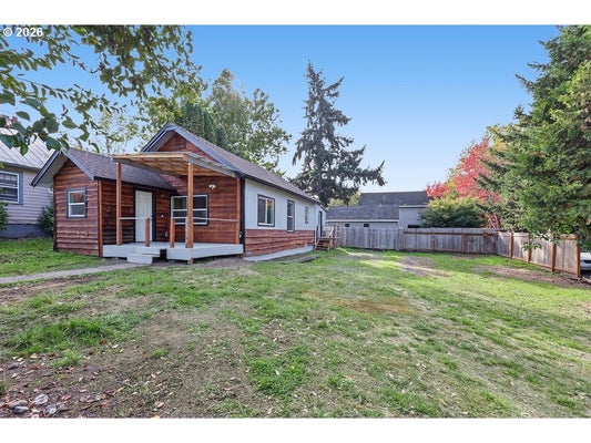 140 HANSEN LN, EUGENE, OR 97404 - Image 1d32f2bb25d711af954658b6037b7de3/320551630