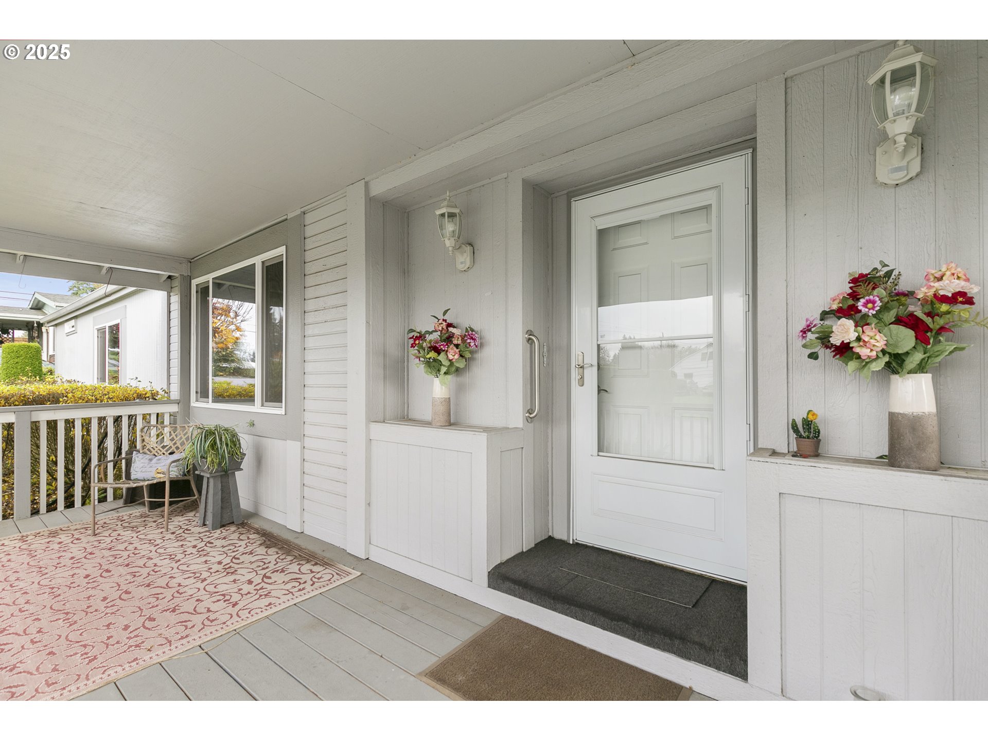 5701 NE ST JOHNS RD 58