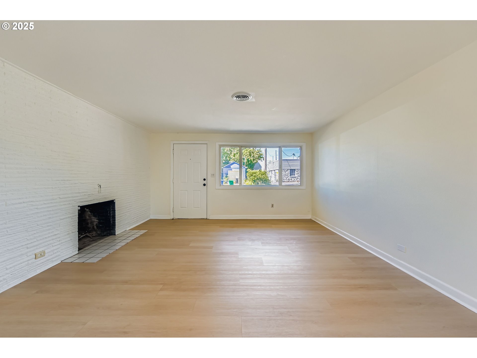 450 NE 103RD AVE