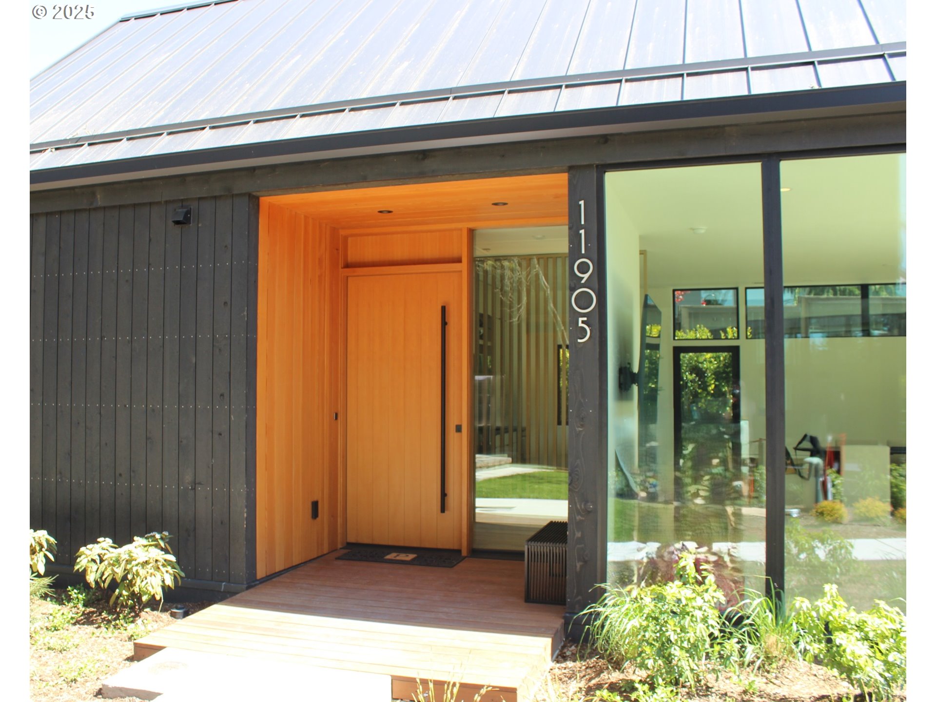 11905 NE 57th CT Lot 2