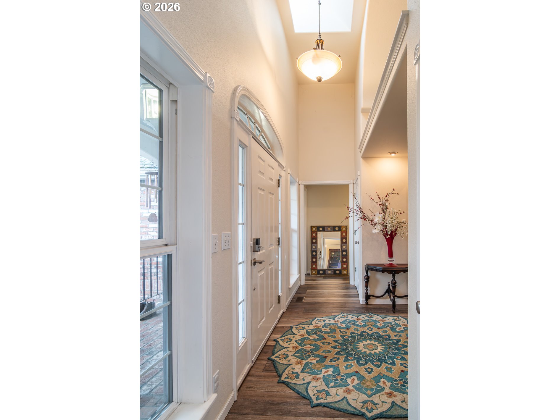 1050 NE GARDEN VALLEY BLVD