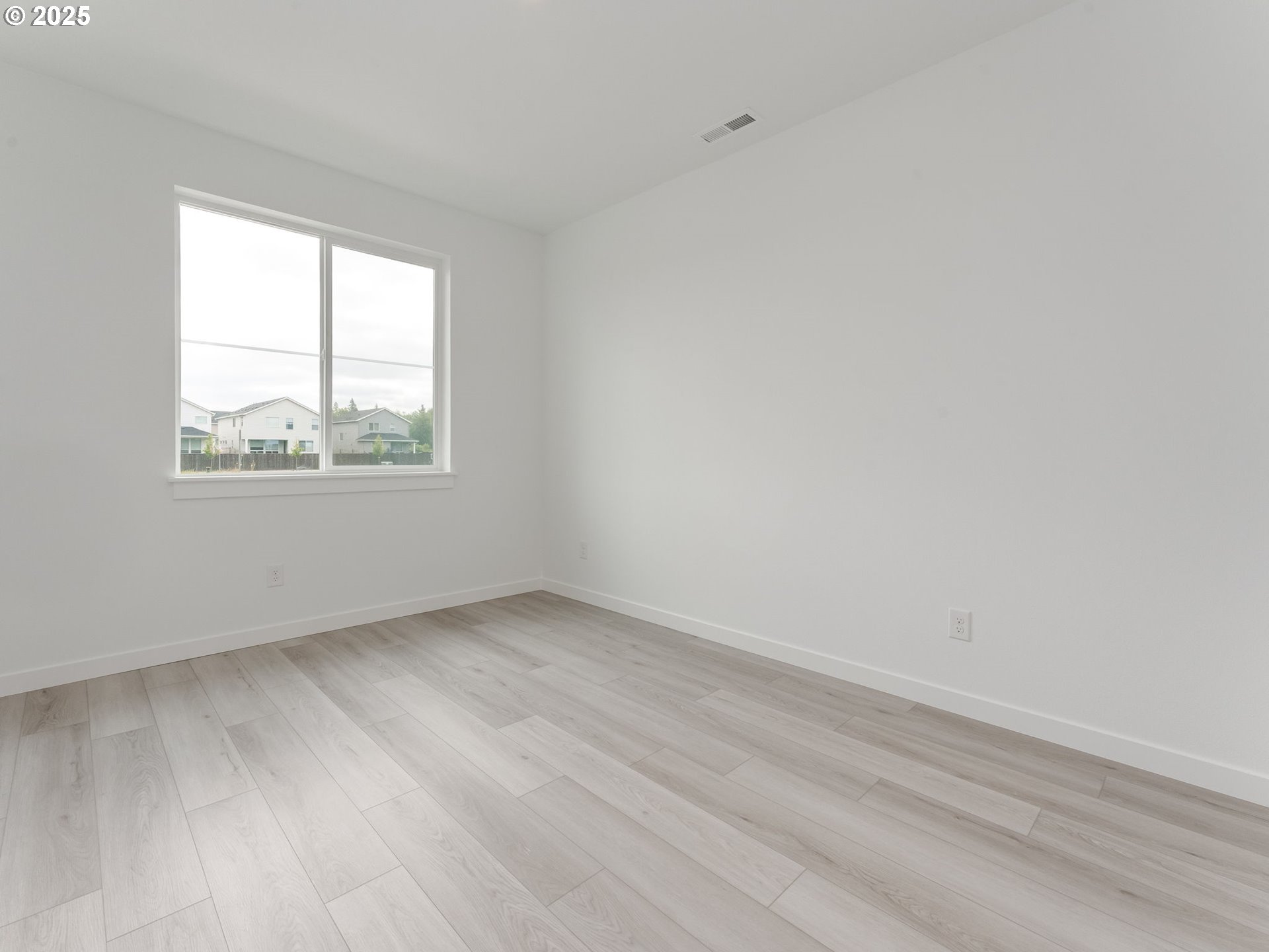 11012 NE 131ST CT