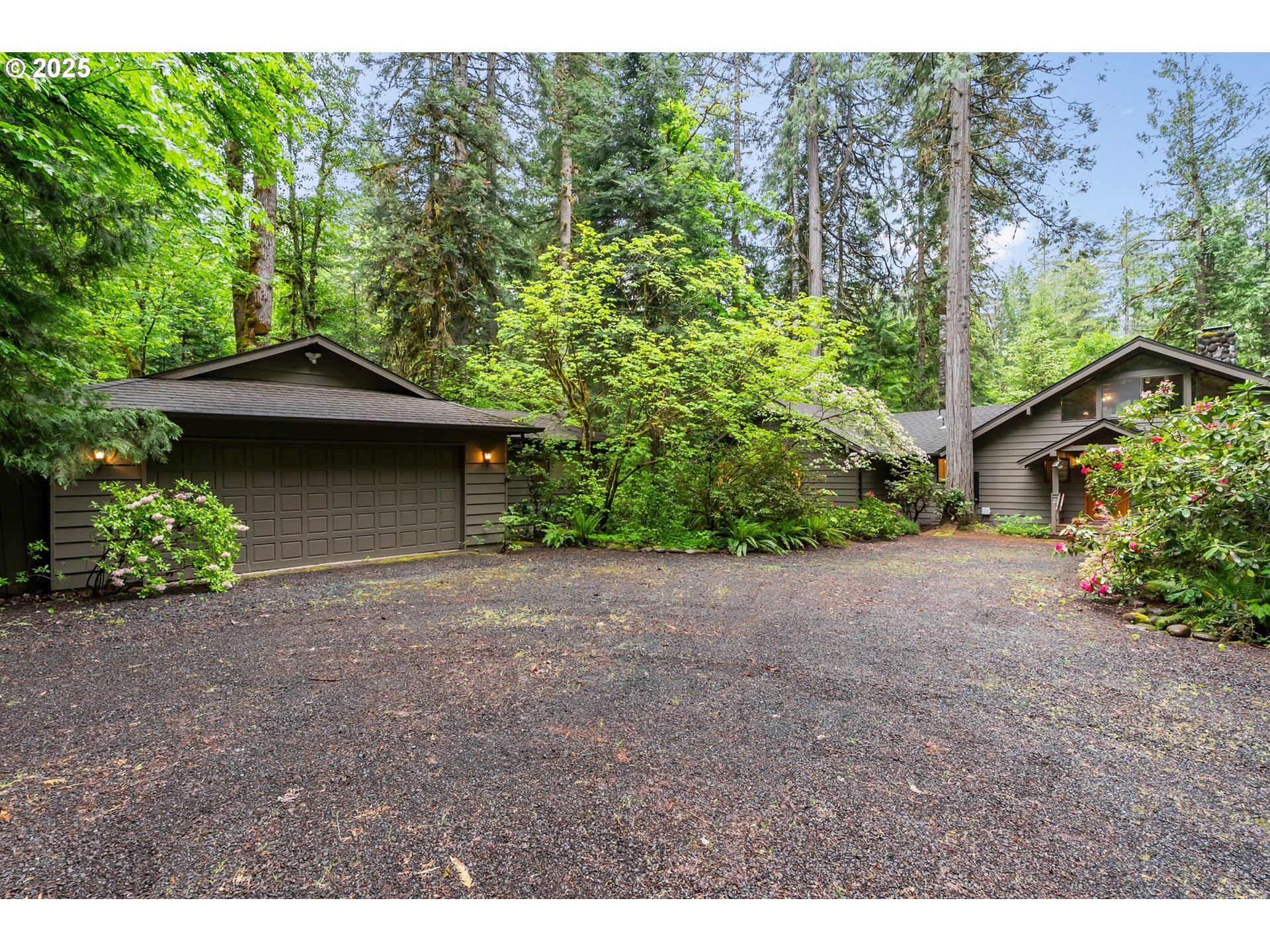 Blue River, Oregon 97413, United States, 3 Bedrooms Bedrooms, ,3 BathroomsBathrooms,Residential,Active,134834