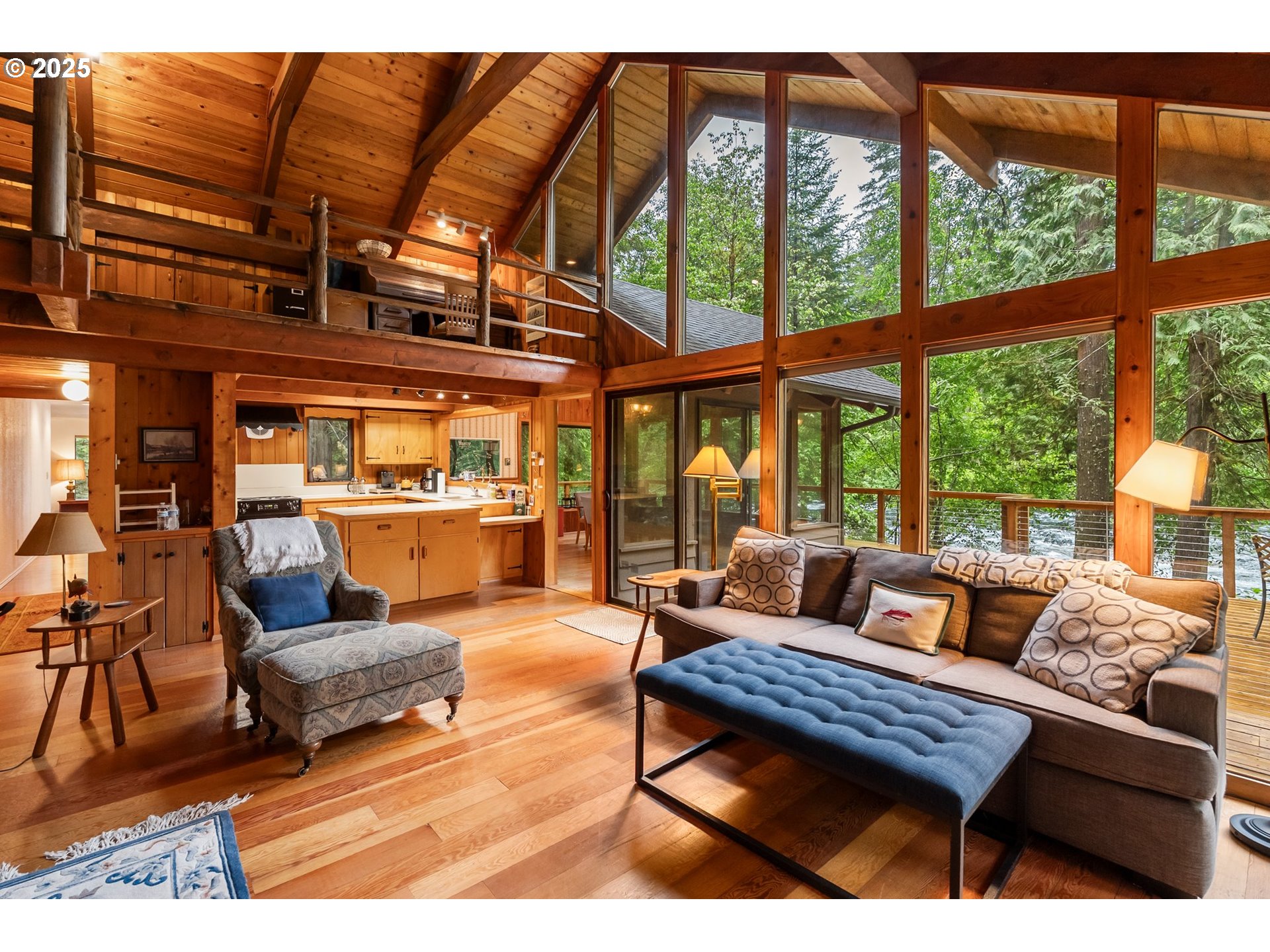 Blue River, Oregon 97413, United States, 3 Bedrooms Bedrooms, ,3 BathroomsBathrooms,Residential,Active,134834