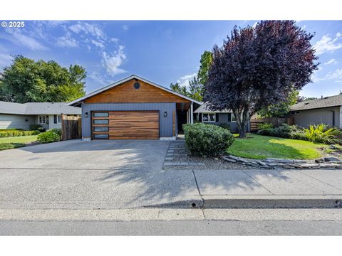 3395 WALTON LN Eugene OR 97408