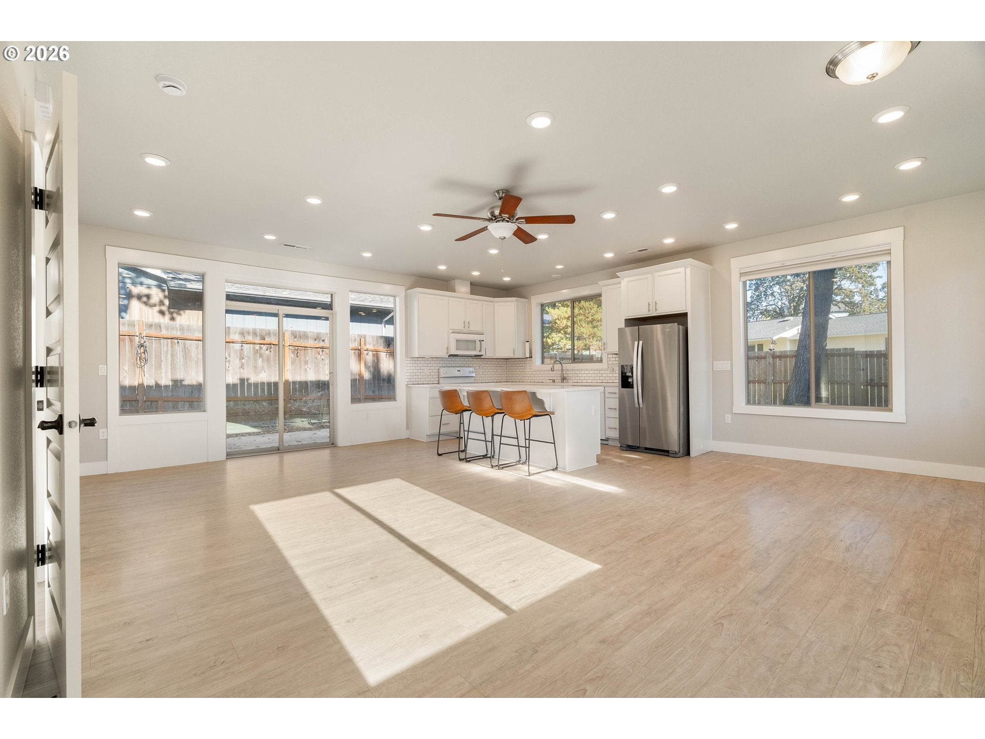 290 NELSON LN