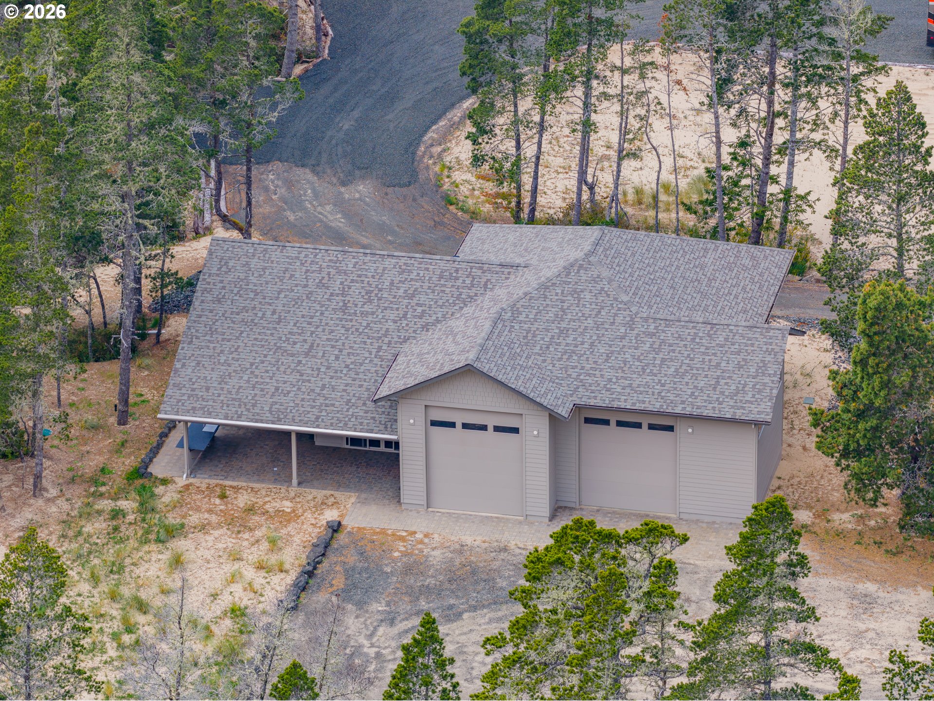 747 PACIFIC DUNES DR