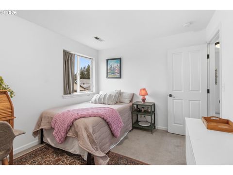 Tiny photo for 373 Camrin Loop, Creswell, OR 97426 (MLS # 435673172)