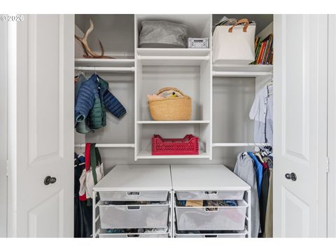 Tiny photo for 373 Camrin Loop, Creswell, OR 97426 (MLS # 435673172)