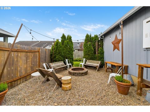 Tiny photo for 373 Camrin Loop, Creswell, OR 97426 (MLS # 435673172)