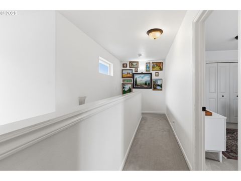 Tiny photo for 373 Camrin Loop, Creswell, OR 97426 (MLS # 435673172)