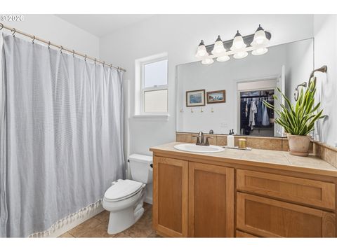 Tiny photo for 373 Camrin Loop, Creswell, OR 97426 (MLS # 435673172)