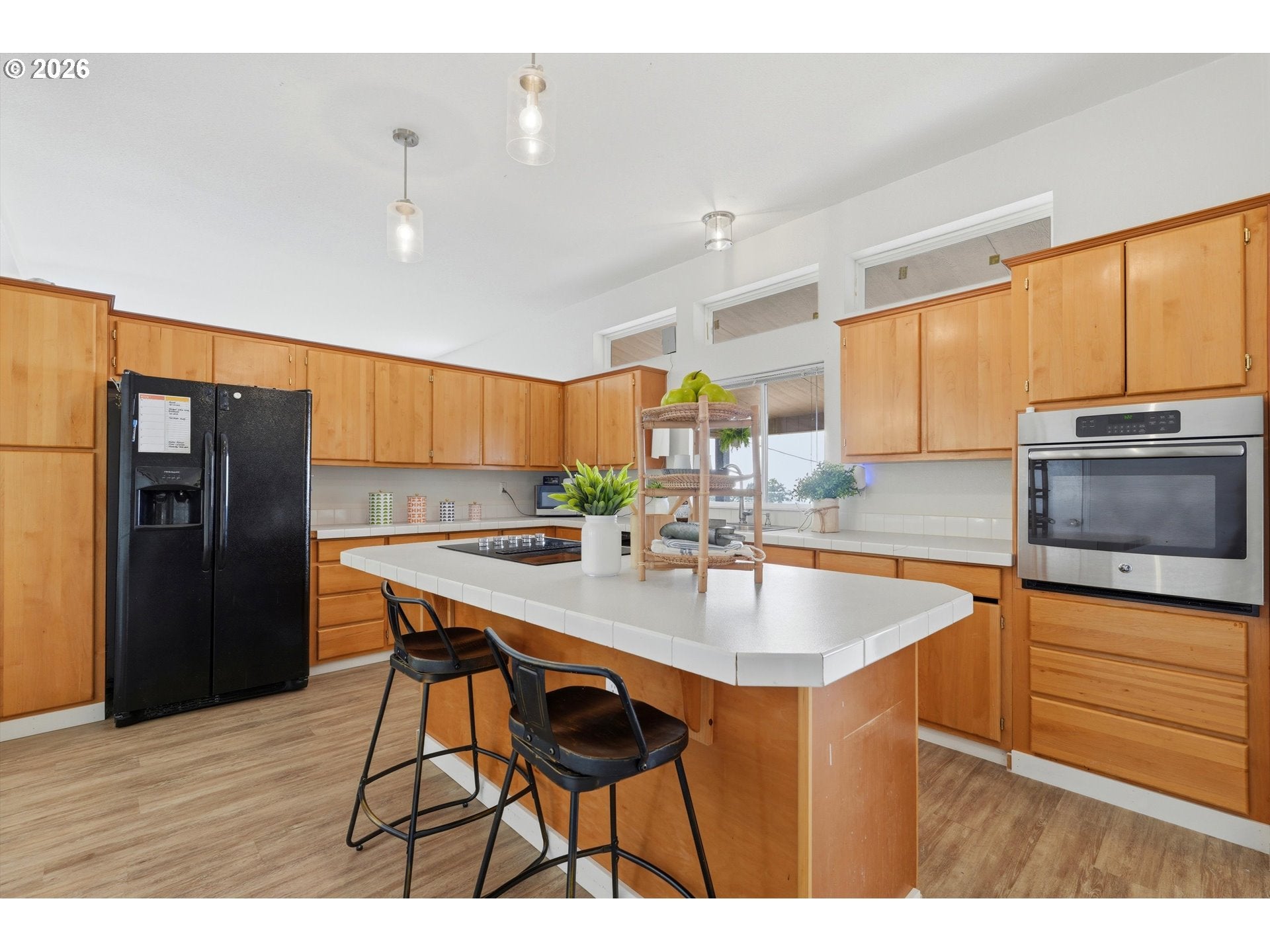 17550 NE CHEHALEM DR