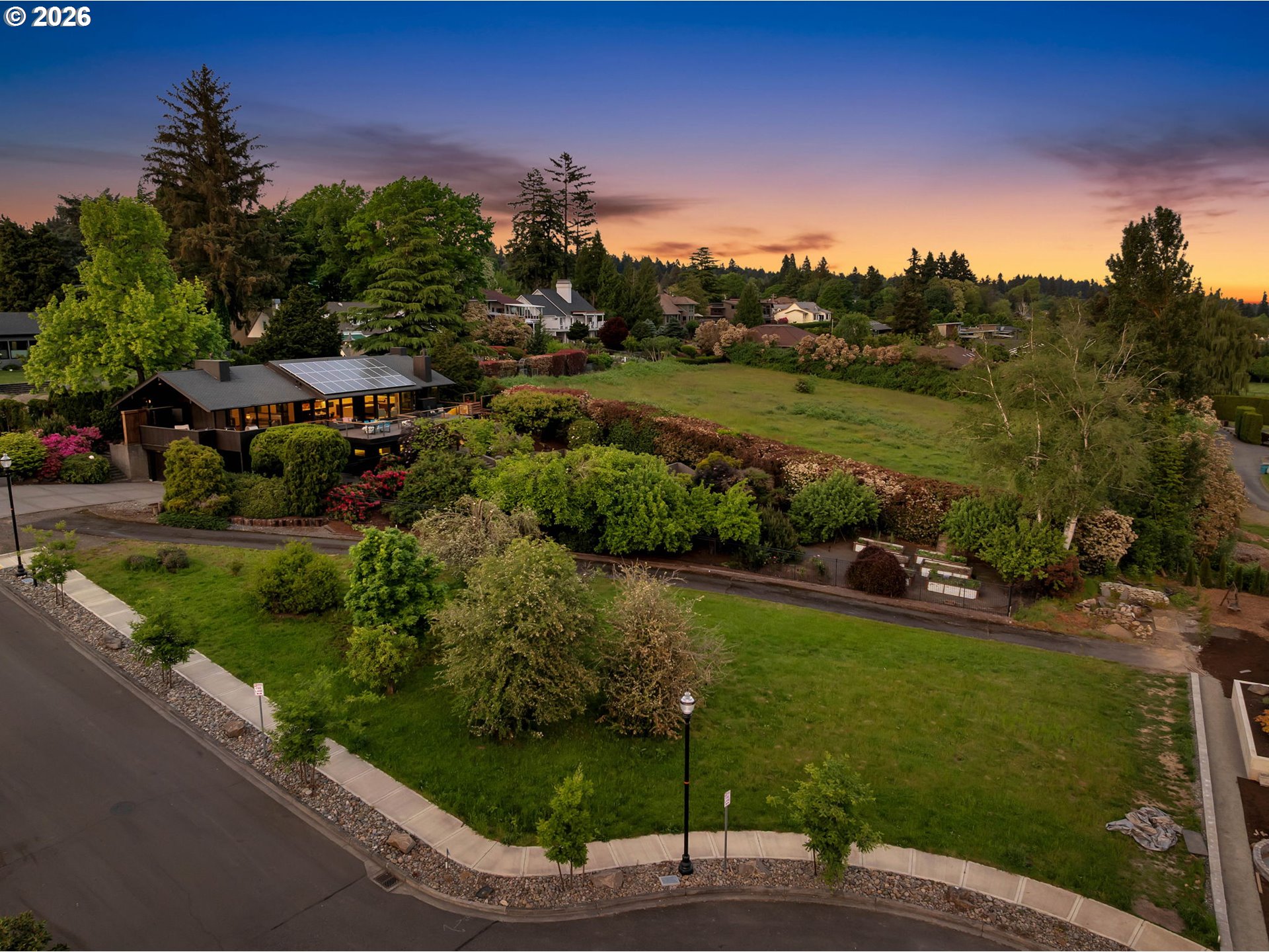 1503 SE HAWKS VIEW CT