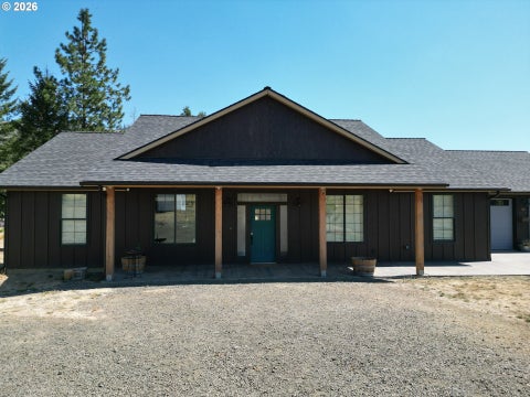 Featured picture for the property 748340156