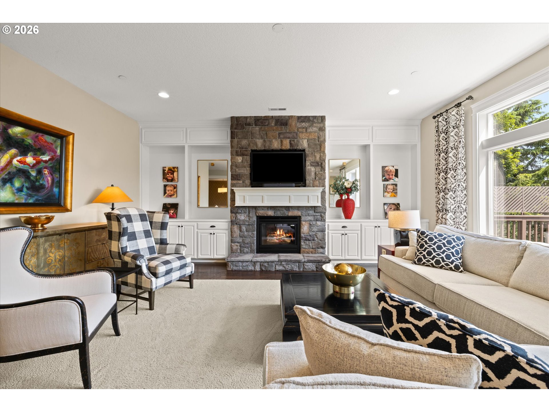 21818 SHANNON LN