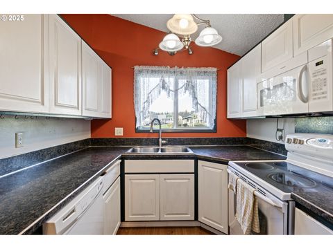 Tiny photo for 26 E 3rd St, Lowell, OR 97452 (MLS # 625286266)