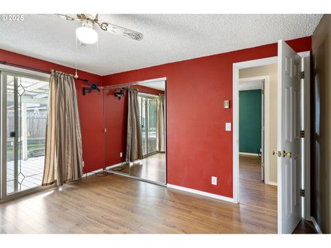 Tiny photo for 26 E 3rd St, Lowell, OR 97452 (MLS # 625286266)