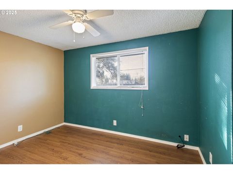 Tiny photo for 26 E 3rd St, Lowell, OR 97452 (MLS # 625286266)