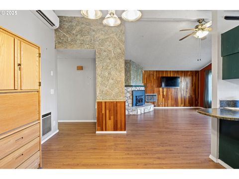 Tiny photo for 26 E 3rd St, Lowell, OR 97452 (MLS # 625286266)