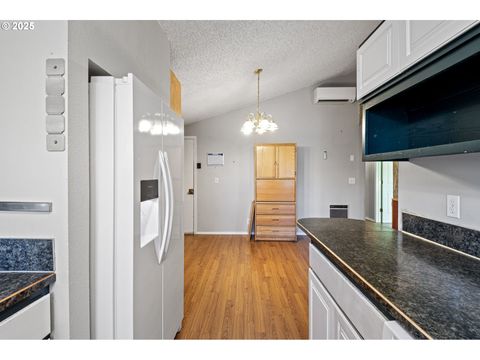 Tiny photo for 26 E 3rd St, Lowell, OR 97452 (MLS # 625286266)