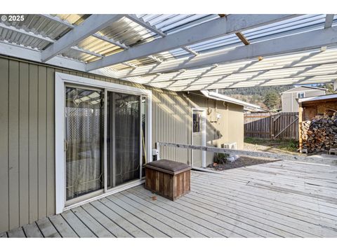 Tiny photo for 26 E 3rd St, Lowell, OR 97452 (MLS # 625286266)