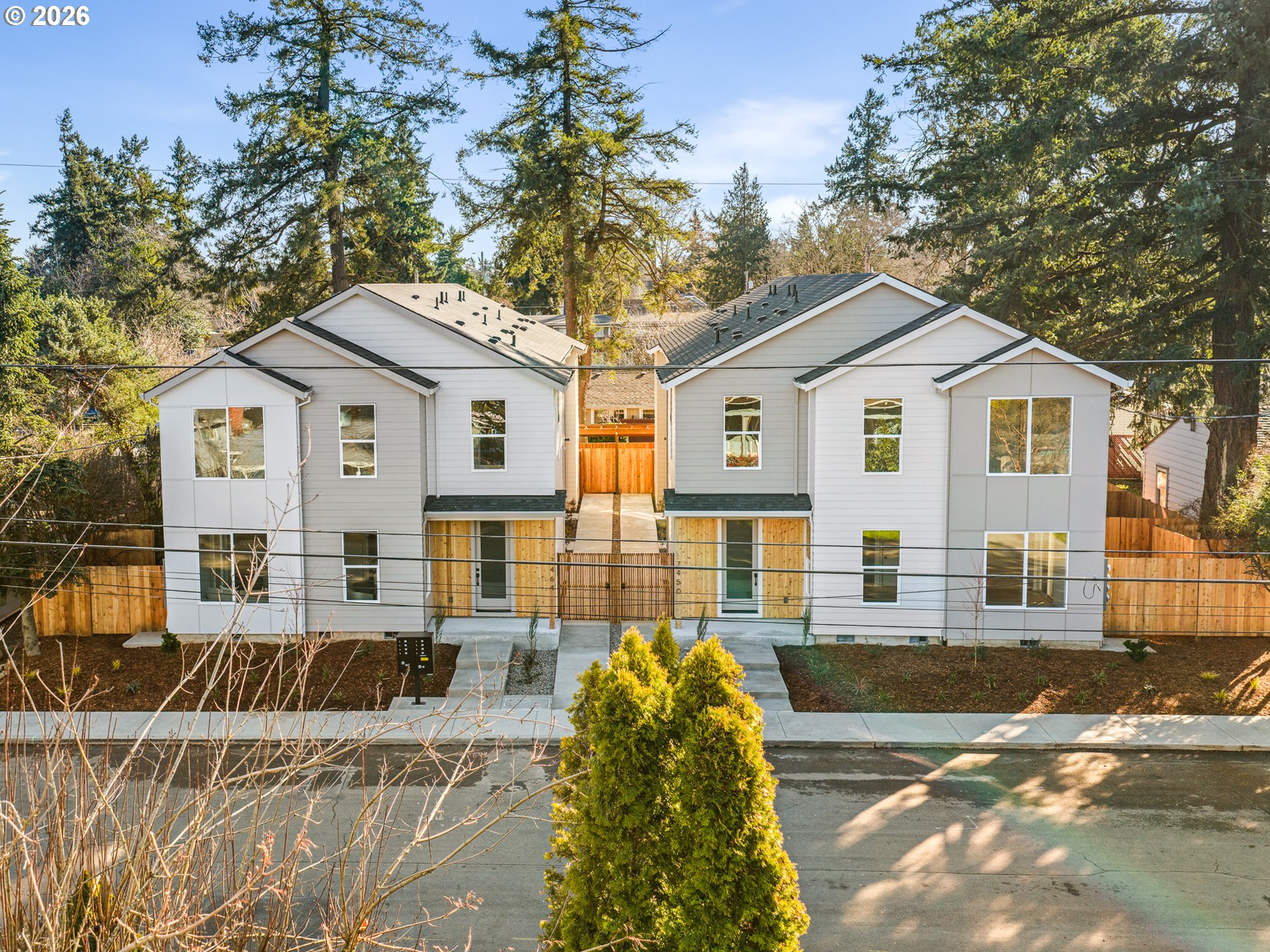 Photo 1 of 38 — 7466 SE Tolman ST, Portland, OR 97206