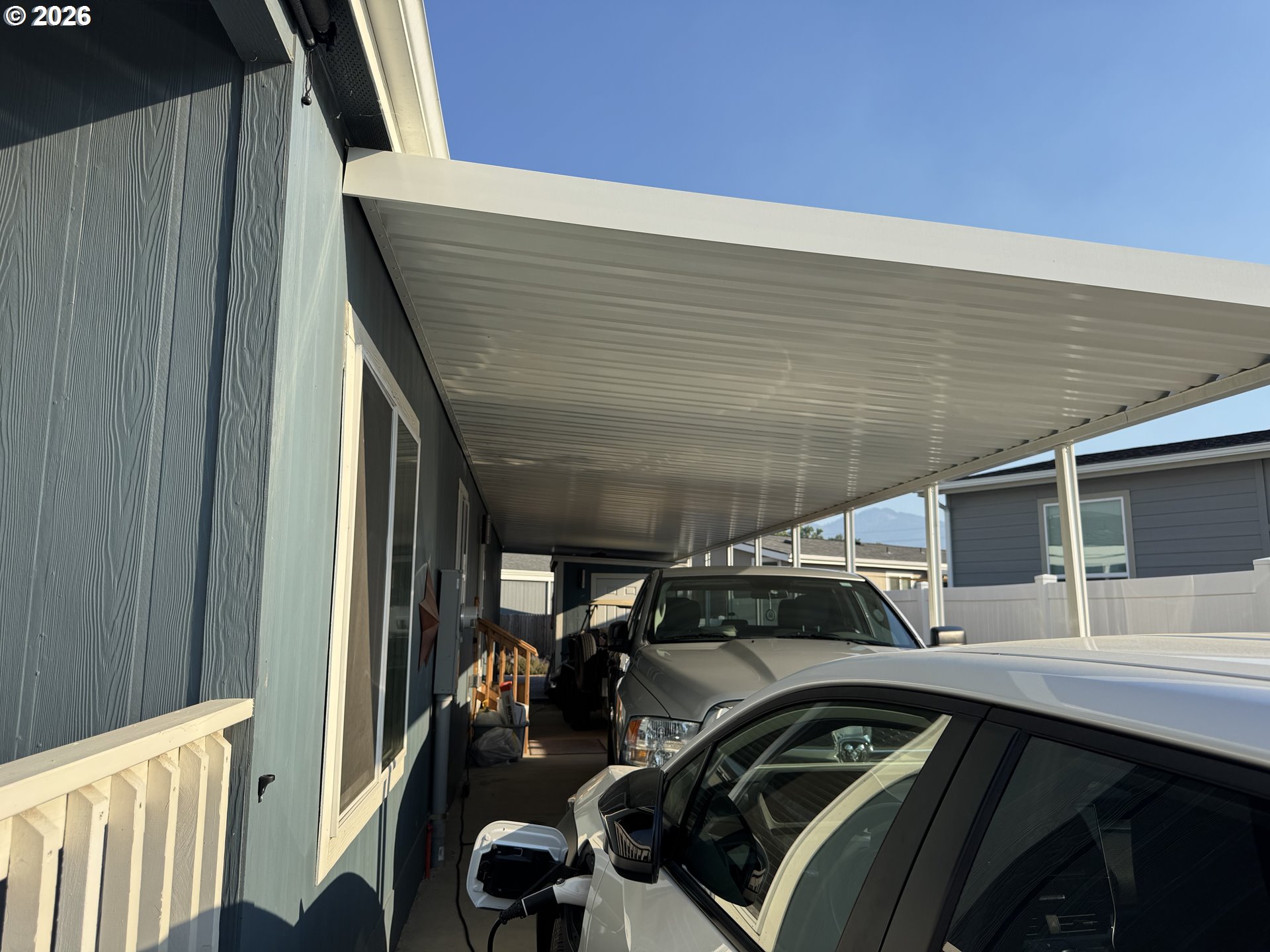 4601 S Pacific Hwy 56 56