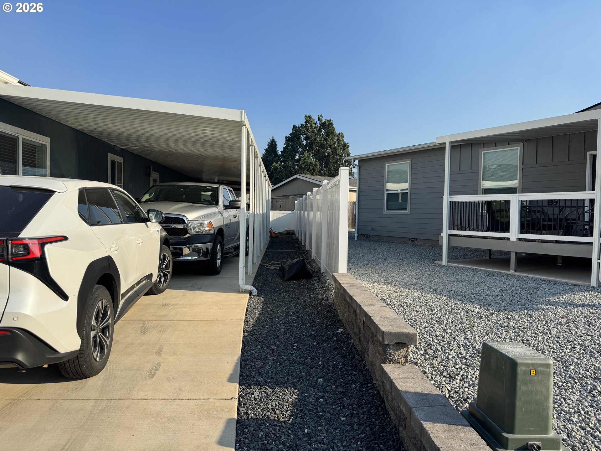 4601 S Pacific Hwy 56 56