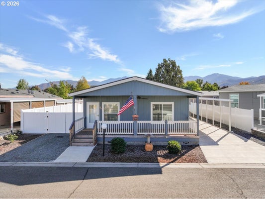 4601 S PACIFIC HWY UNIT 56, PHOENIX, OR 97535 - Image 1e3ba4e465a7c07fbcbea7bc2ddcea37/289579969