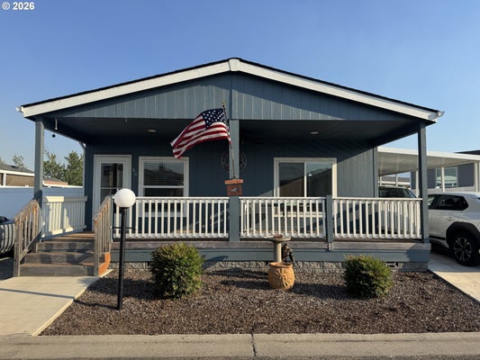 4601 S PACIFIC HWY UNIT 56, PHOENIX, OR 97535 - Image 1e3ba4e465a7c07fbcbea7bc2ddcea37/926781938