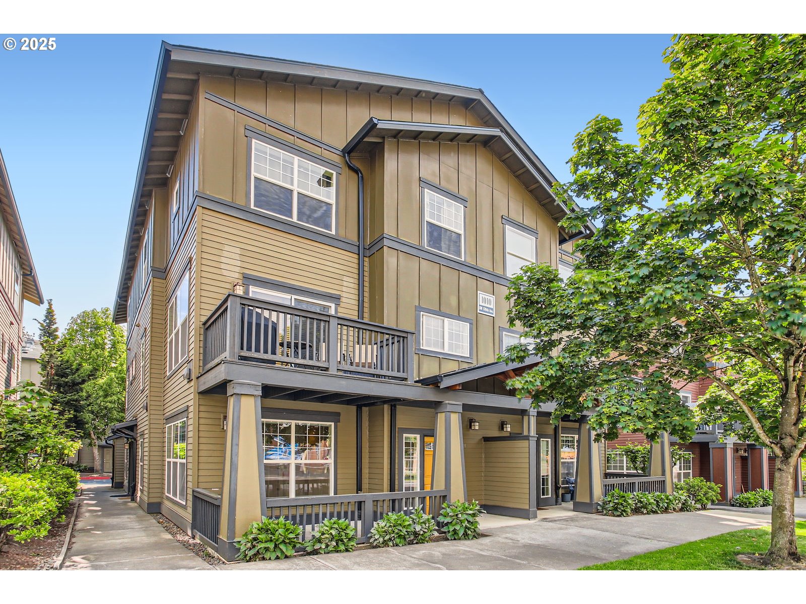 1010 SW 170TH AVE 101