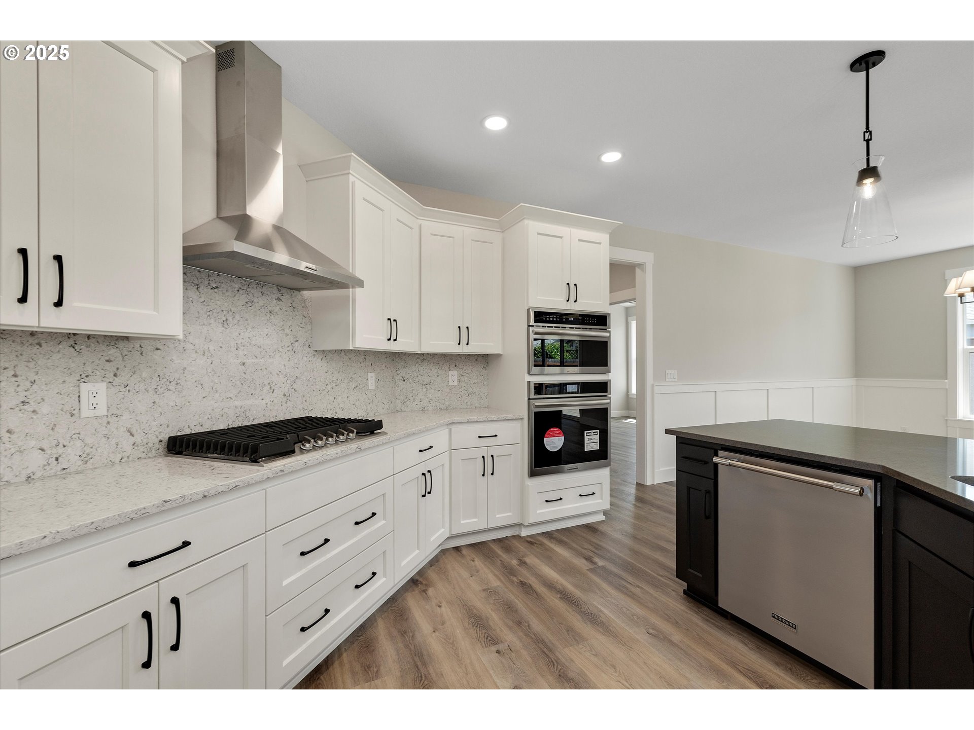 1921 SE 10TH PL