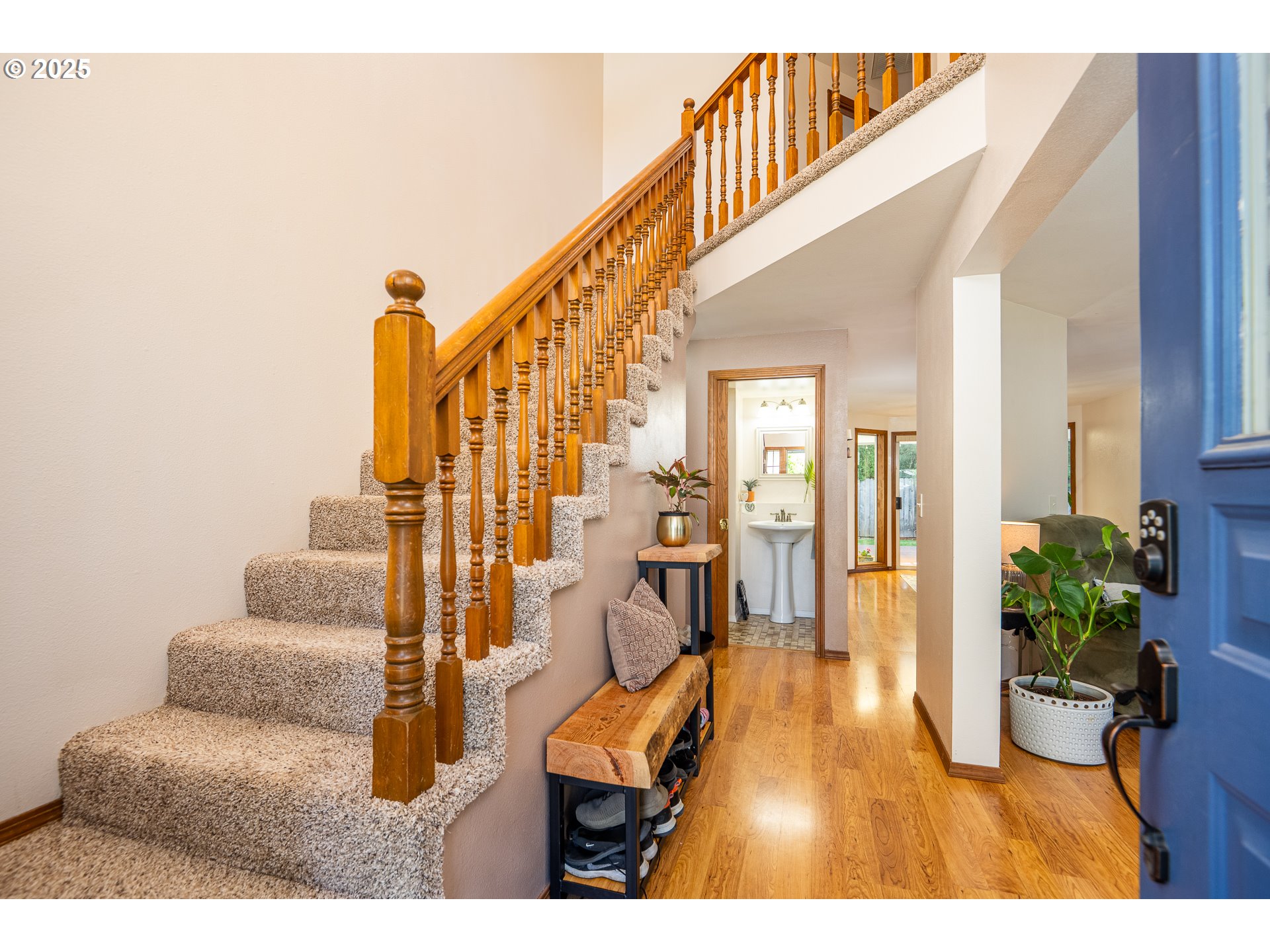 707 DRIFTWOOD DR