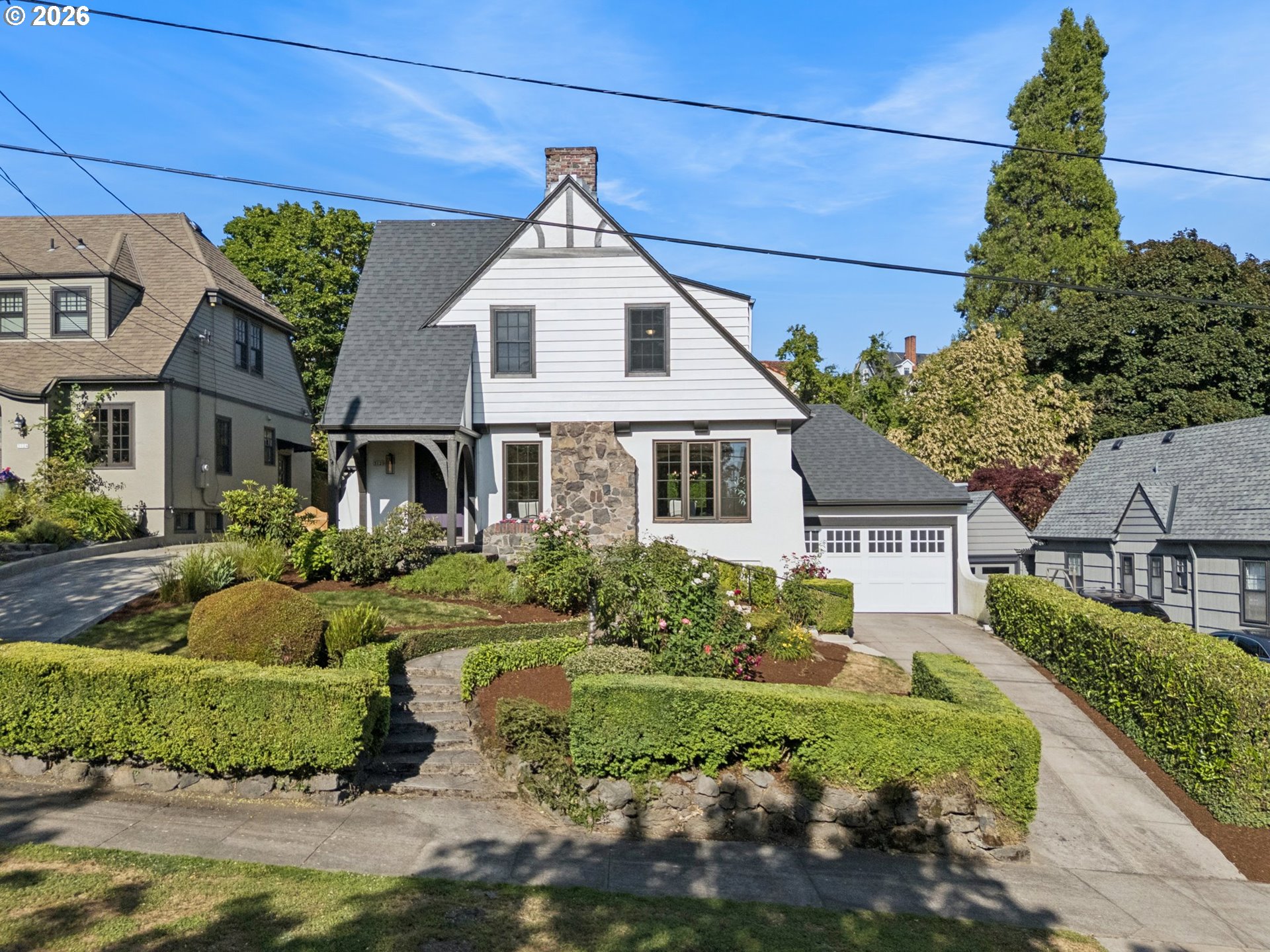 3120 NE 37TH AVE