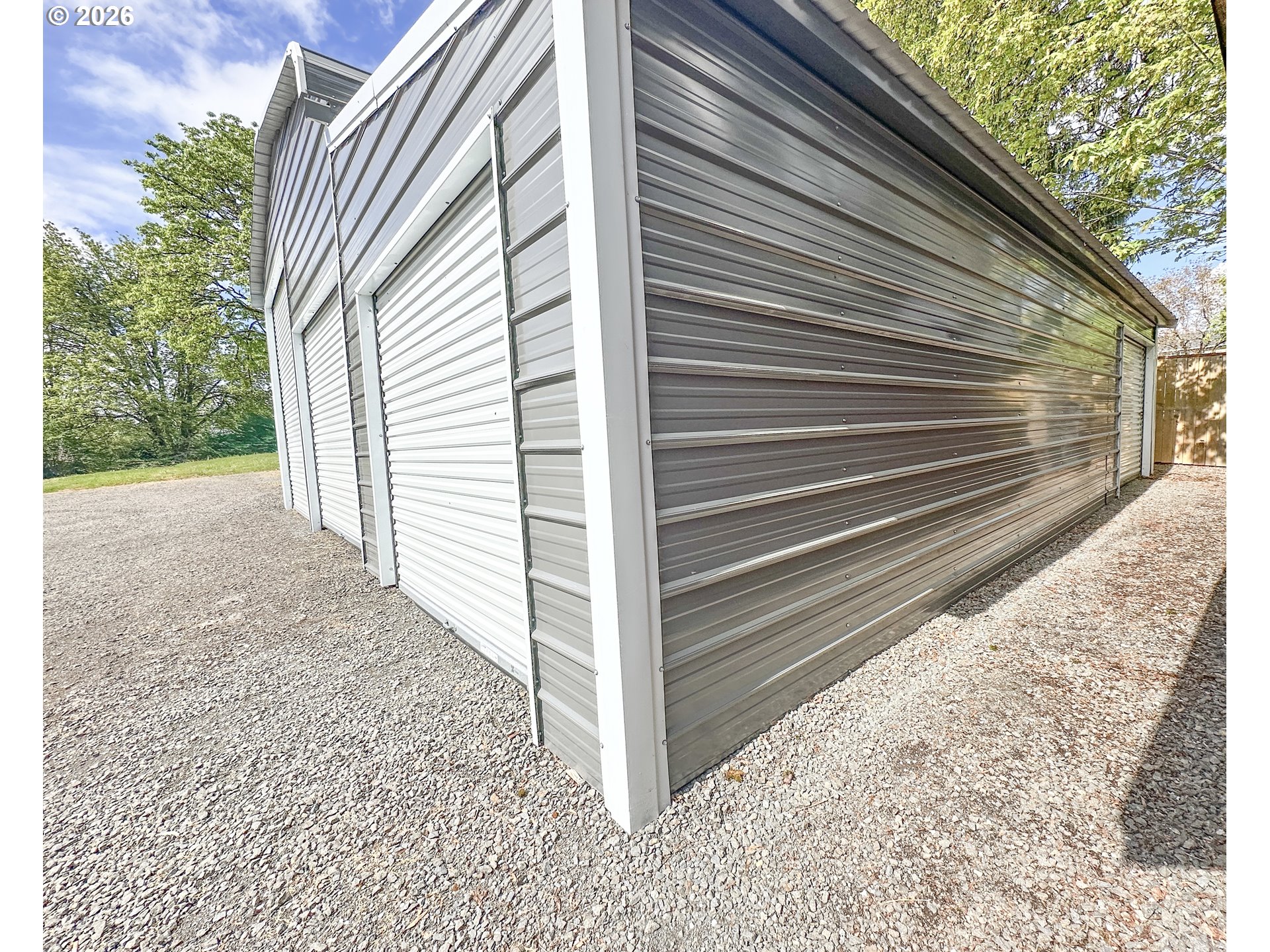 19251 CENTRAL POINT RD