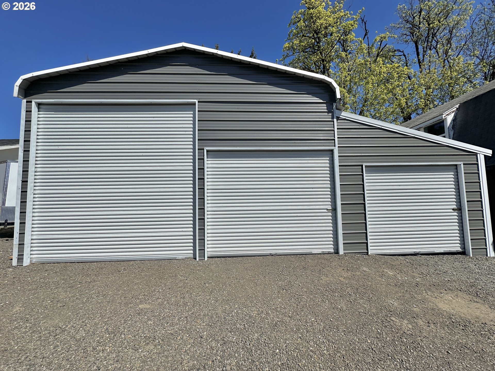 19251 CENTRAL POINT RD