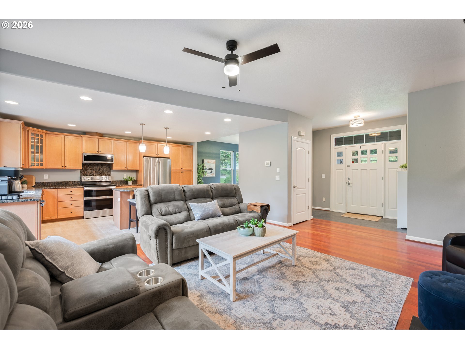 148 W CANYON VIEW DR