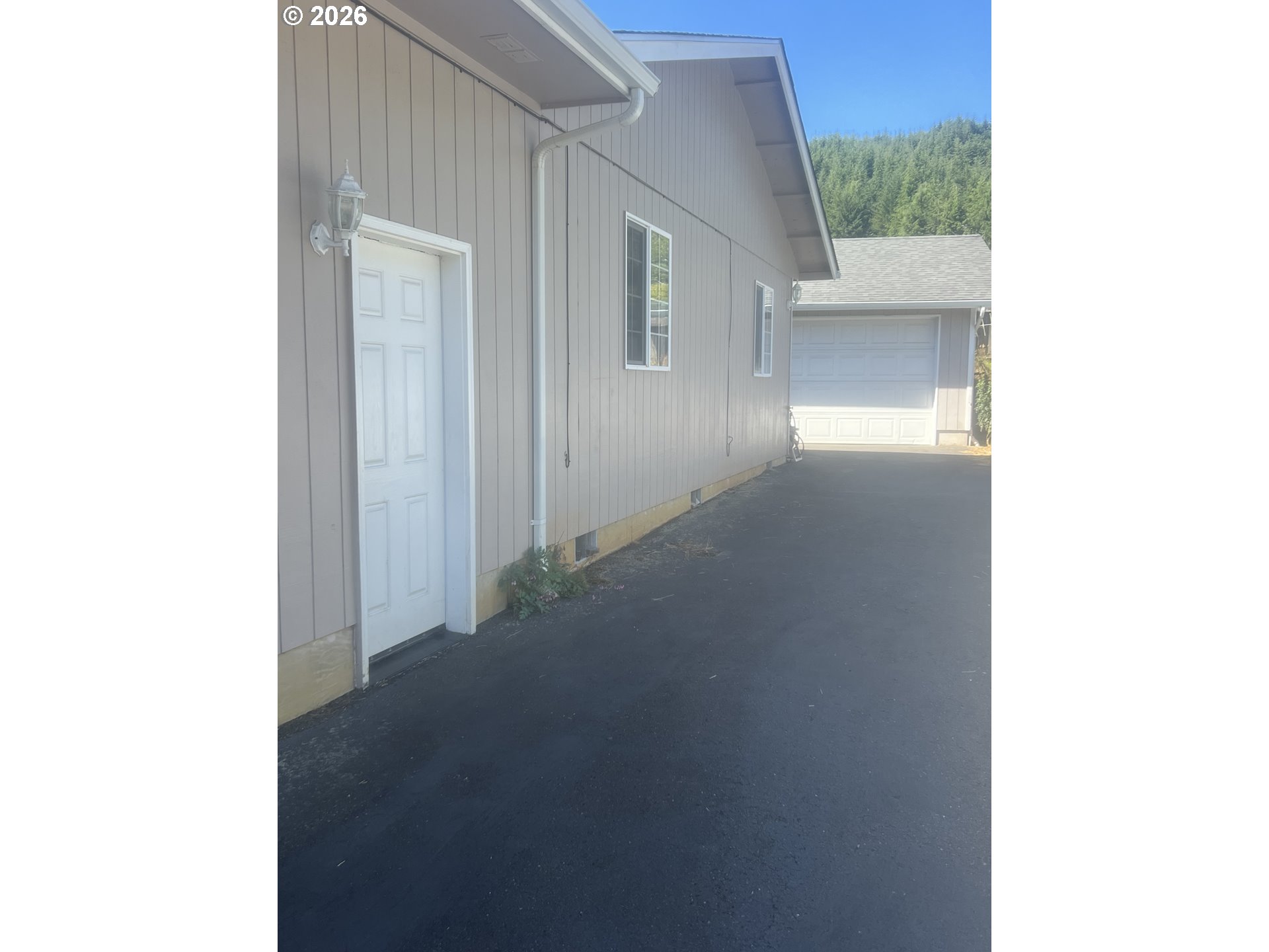 142 SWAIN CT