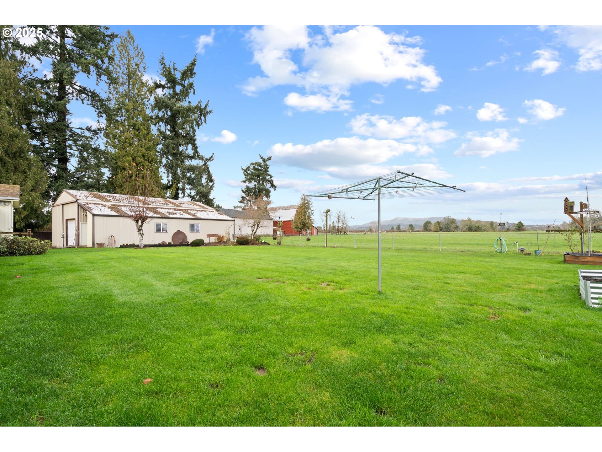 1720 SW STRINGTOWN RD