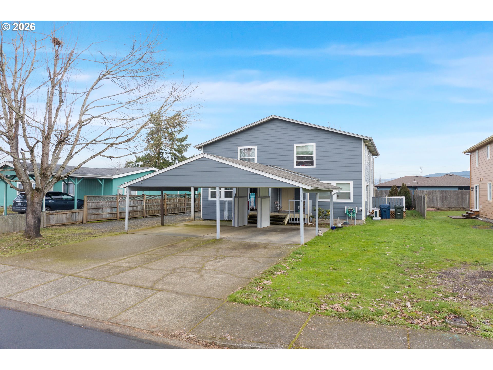 215 SMITH LOOP