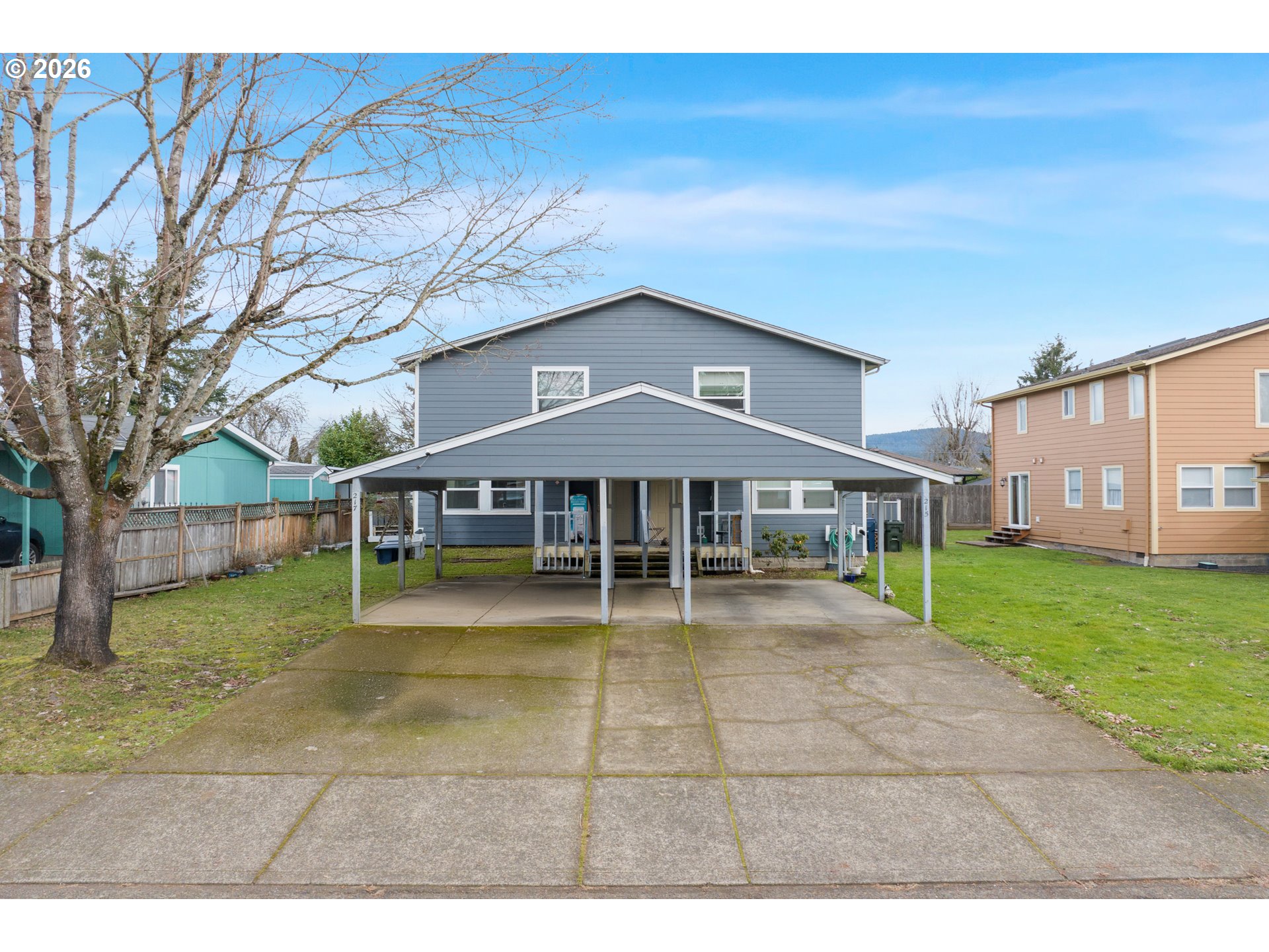 215 SMITH LOOP