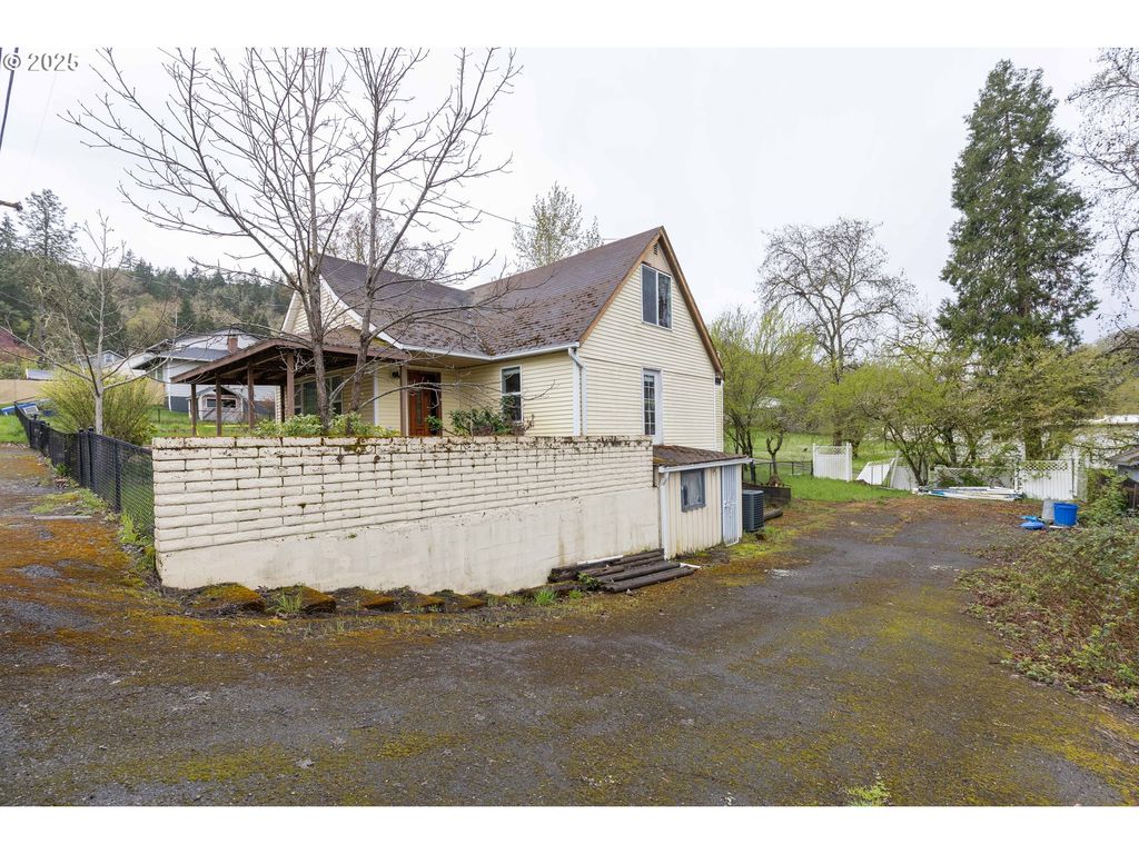 listing image 43