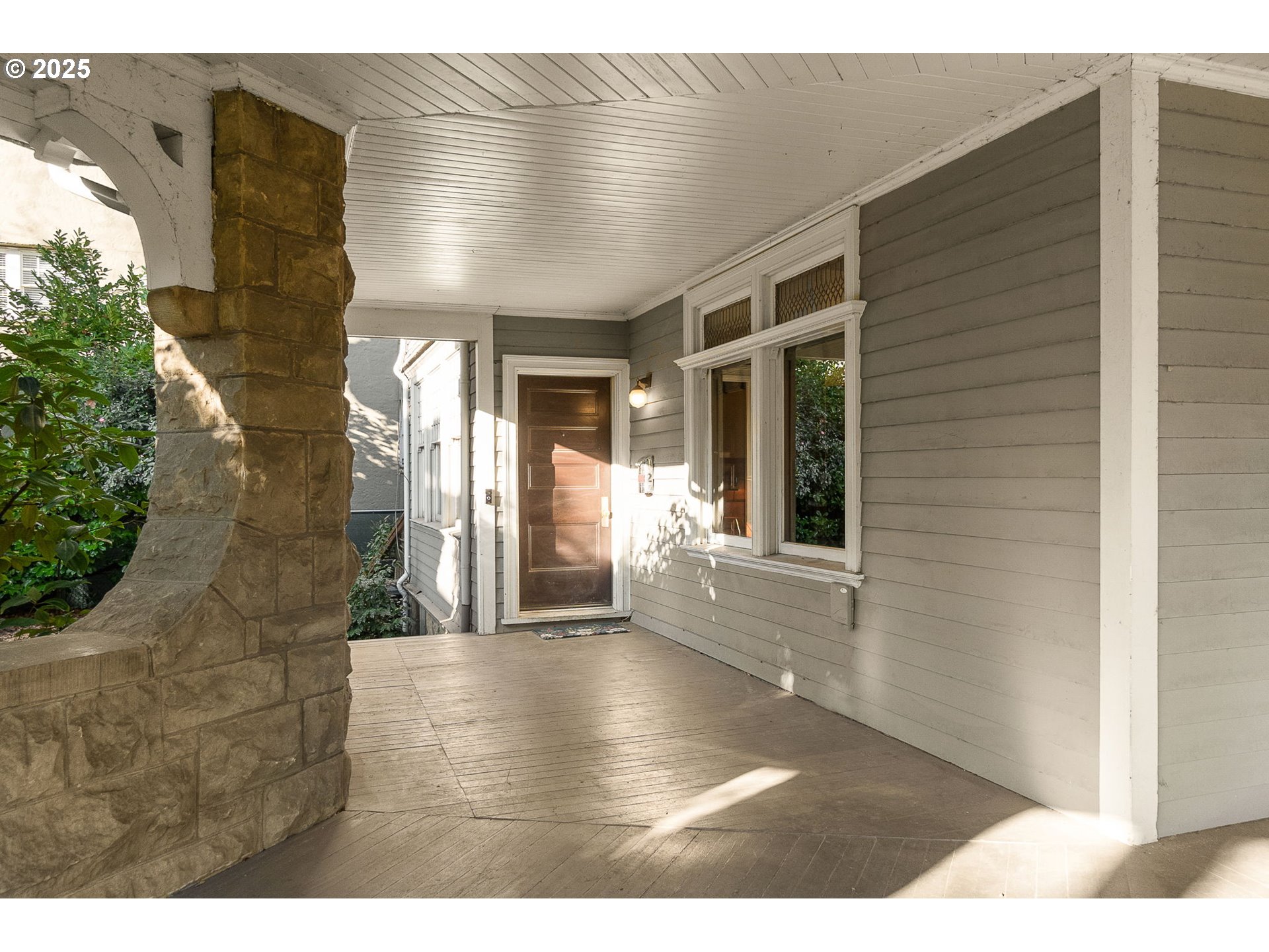 333 NW 20TH AVE 2