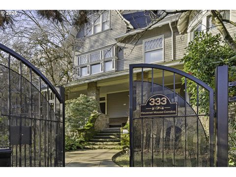 333 NW 20TH AVE 2 Portland OR 97209