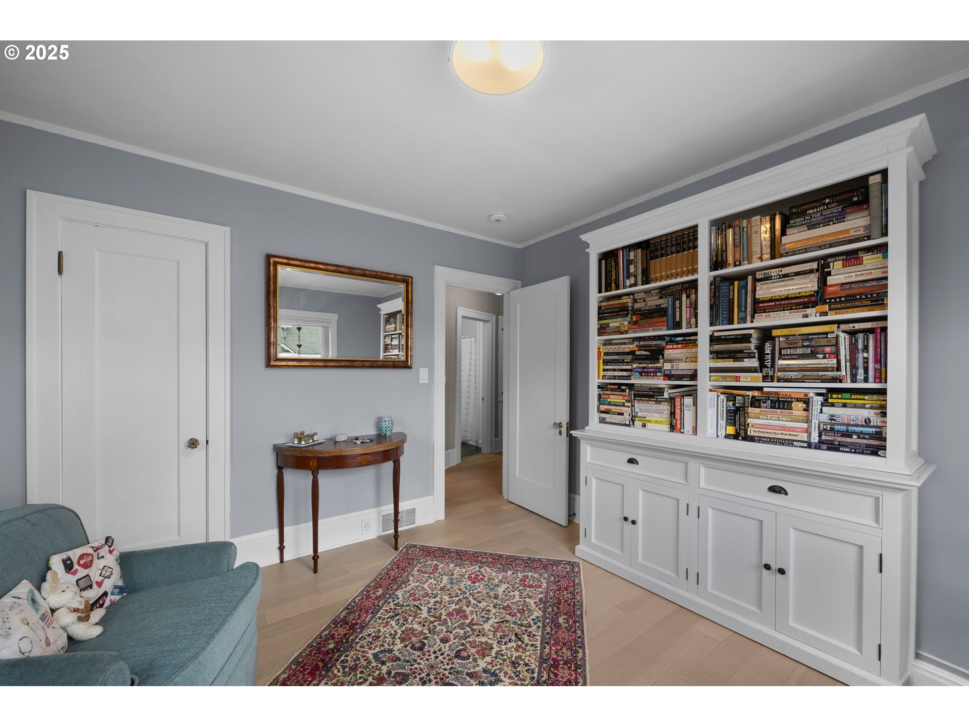 Portland, Oregon 97213, United States, 5 Bedrooms Bedrooms, ,3 BathroomsBathrooms,Residential,Pending,88480