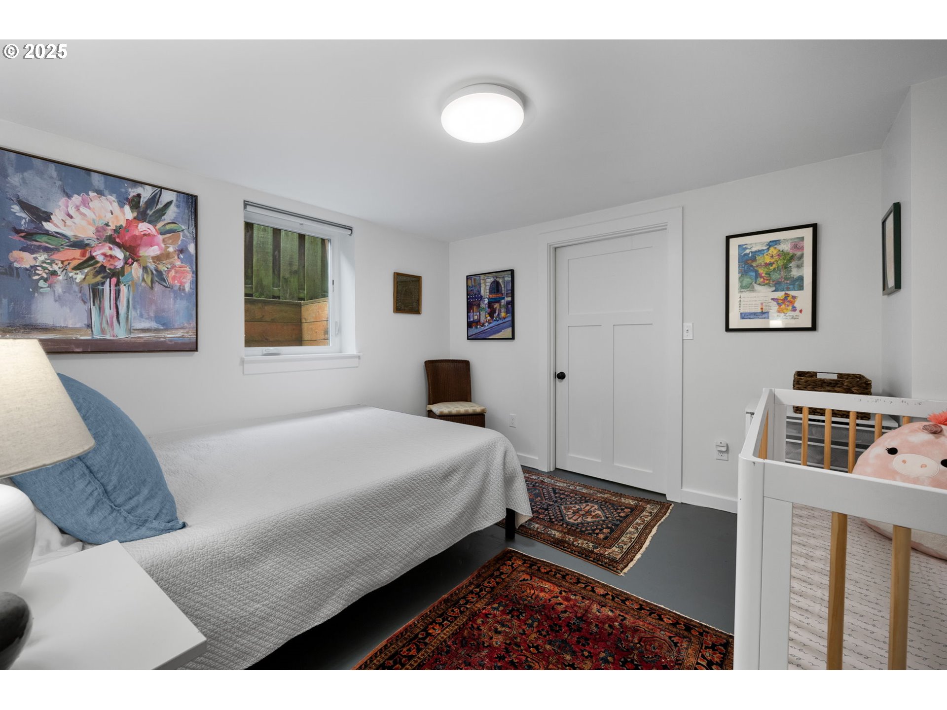 Portland, Oregon 97213, United States, 5 Bedrooms Bedrooms, ,3 BathroomsBathrooms,Residential,Pending,88480