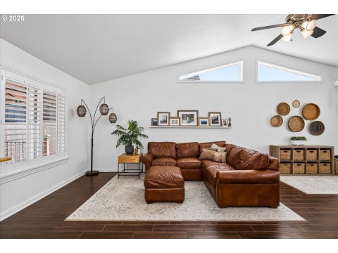 Tiny photo for 182 Sunday Dr, Creswell, OR 97426 (MLS # 696242833)