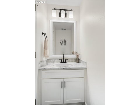 Tiny photo for 182 Sunday Dr, Creswell, OR 97426 (MLS # 696242833)